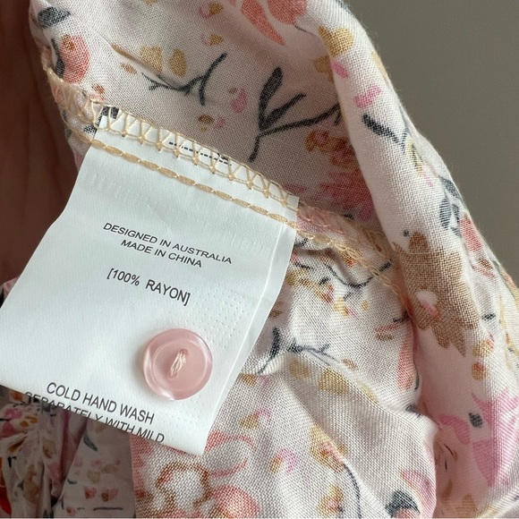 NEW Petal + Pup Kelda Floral Print Dress in Beige Women's Size Medium - Picture 4 of 7